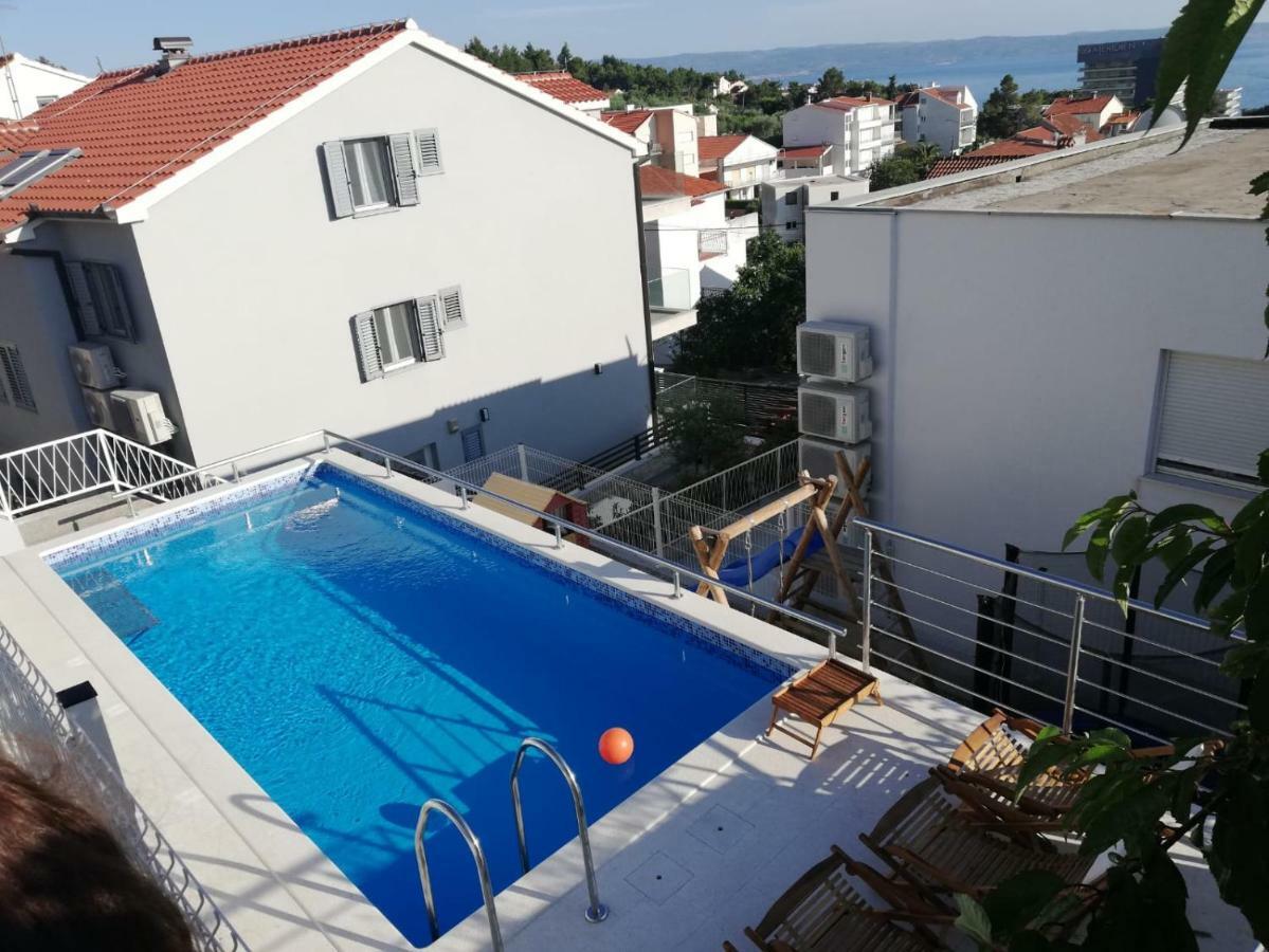 Apartments Leptiric Подстрана Экстерьер фото